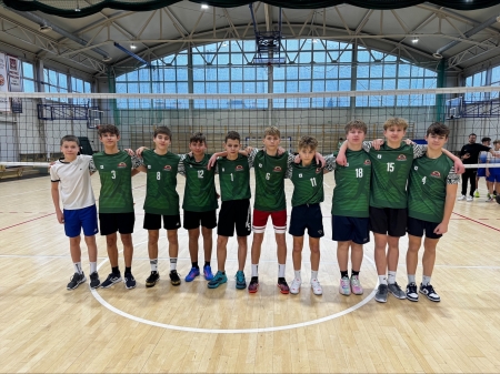 Mecz w piłkę siatkową ze Szkołą Podstawową w Woli Zaradzyńskiej