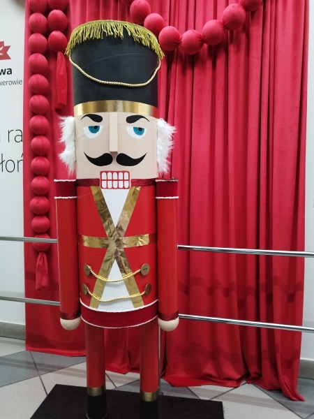 Świąteczna oprawa Szkoły Podstawowej w Ksawerowie