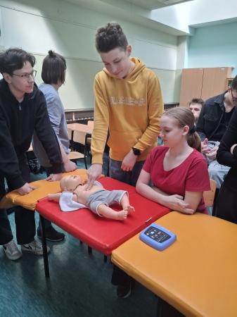 Praktyczne lekcje EDB w kl. 8- mych